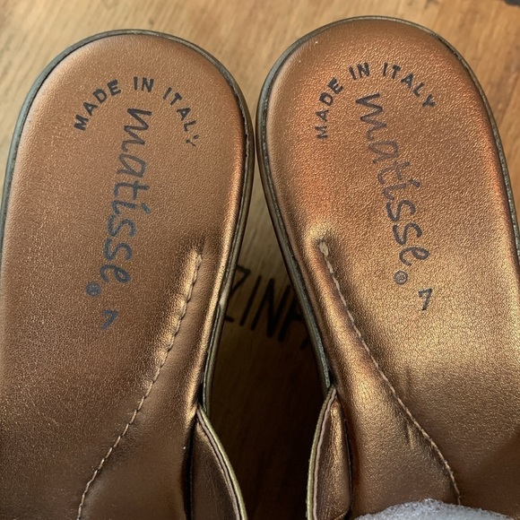 Matisse | Gold Shoes Sandals Leather Studded Slip-On Wedge Heels Made in Italy 7 - Picture 13 of 17